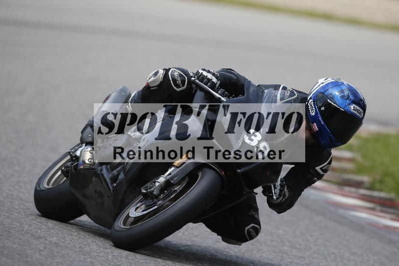 /Archiv-2024/29 12.06.2024 MOTO.CH Track Day ADR/Gruppe rot/39